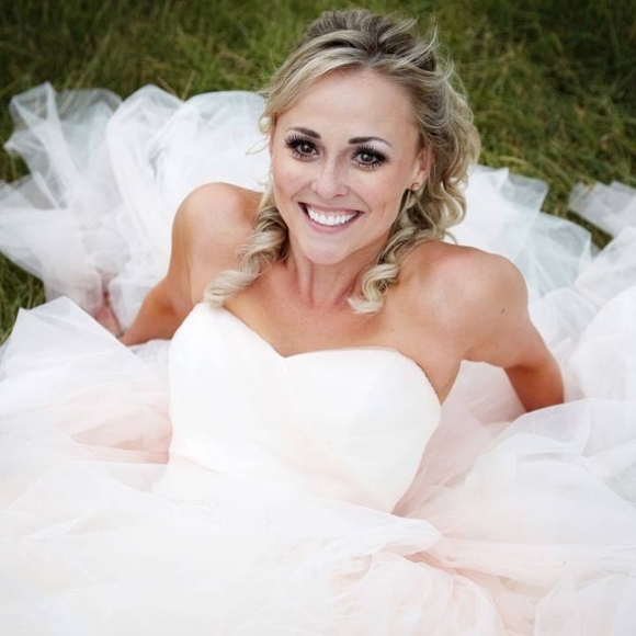 Meet your Posher, Holly - Picture 1 of 1